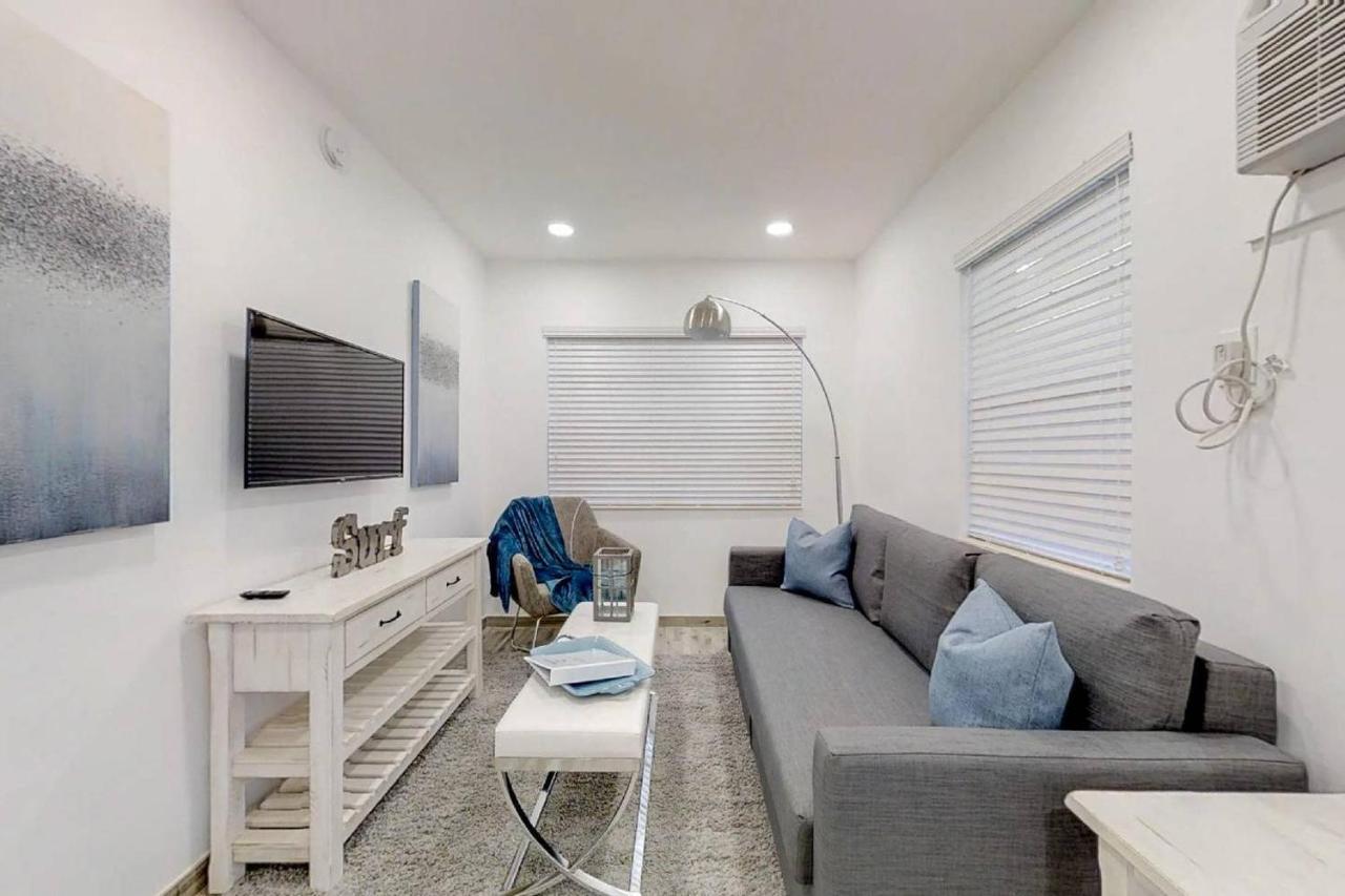 Trendy 1Br W Parking Space & Walk To The Beach #8 好莱坞 外观 照片